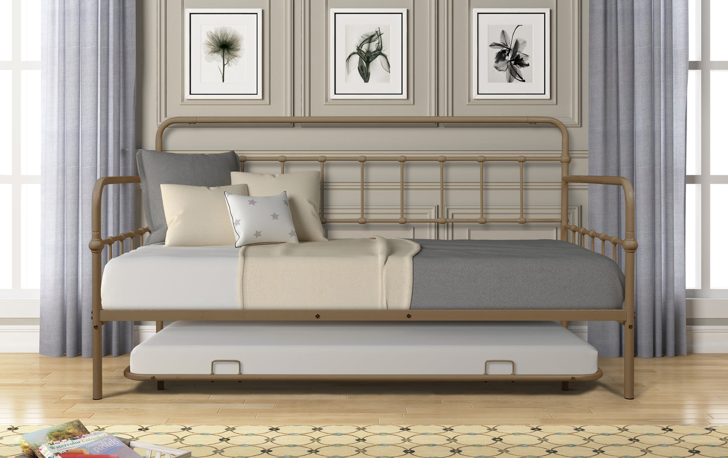 Metal Frame Daybed with Trundle