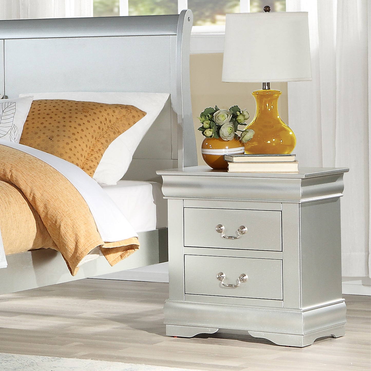 ACME Louis Philippe Nightstand in Platinum