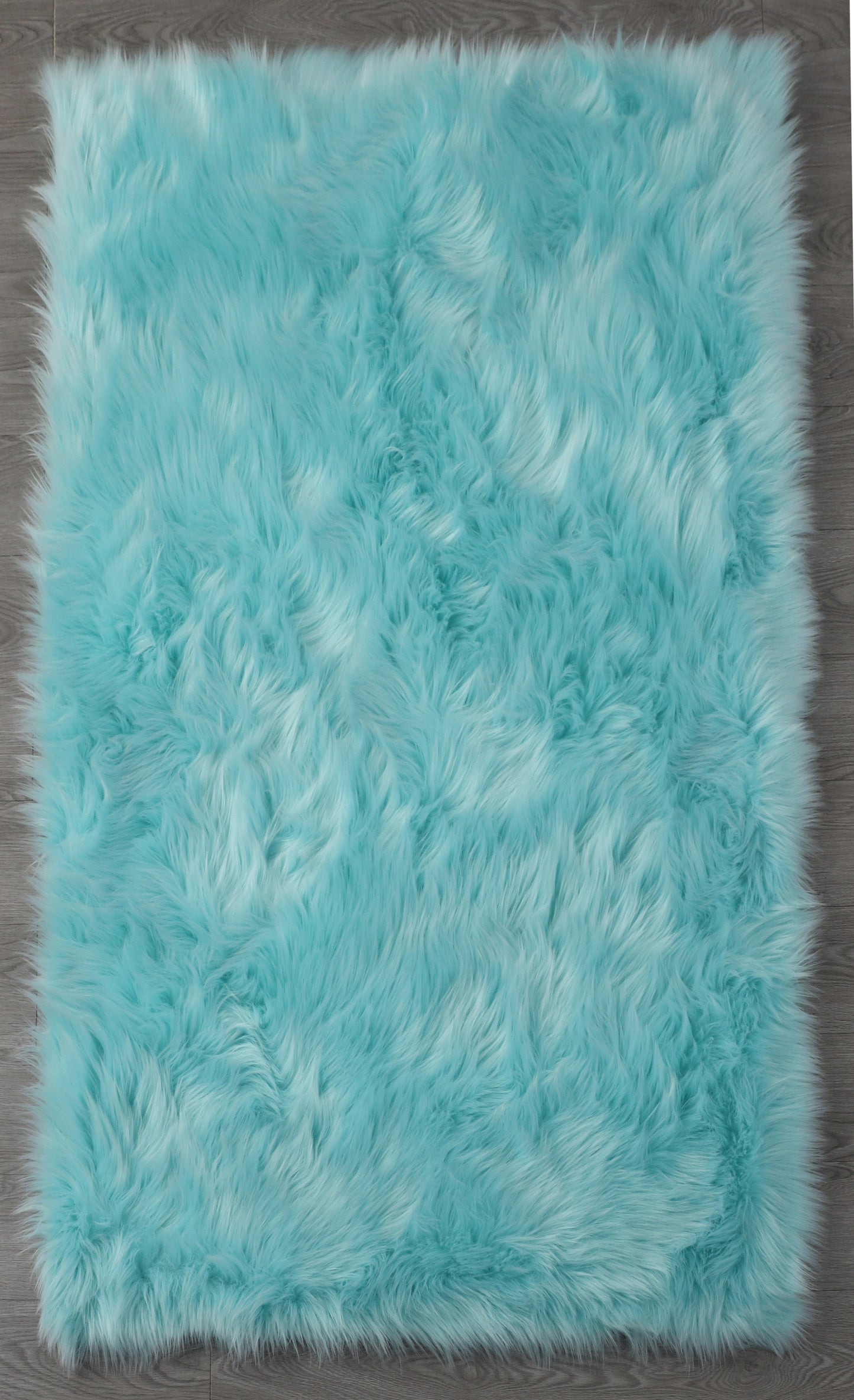 "Cozy Collection" Ultra Soft Fluffy Faux Fur Sheepskin Area Rug