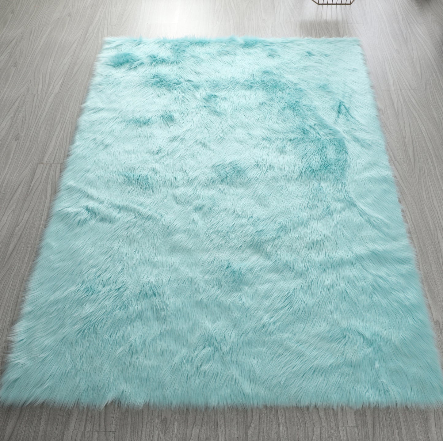 "Cozy Collection" Ultra Soft Fluffy Faux Fur Sheepskin Area Rug