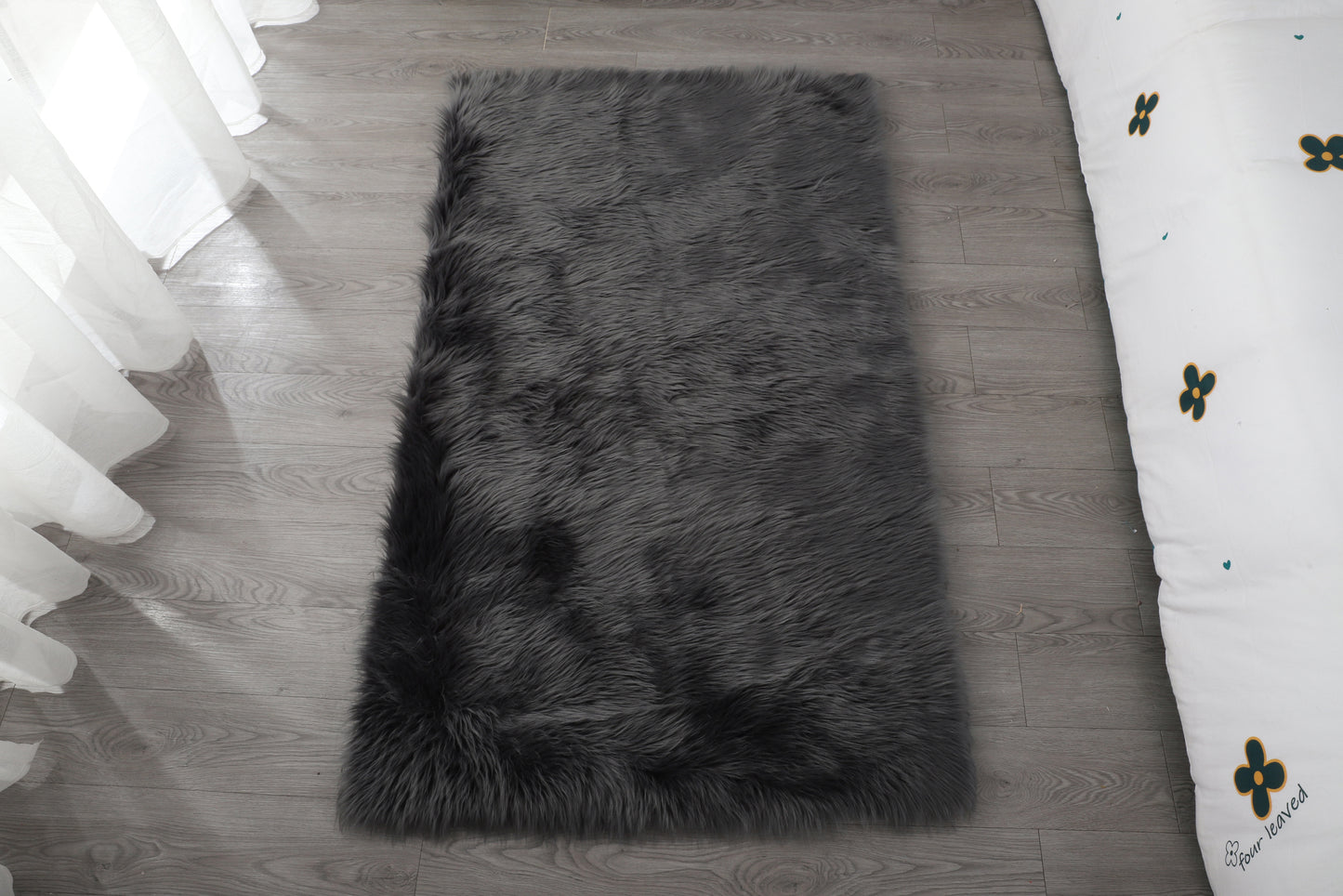 "Cozy Collection" Ultra Soft Fluffy Faux Fur Sheepskin Area Rug