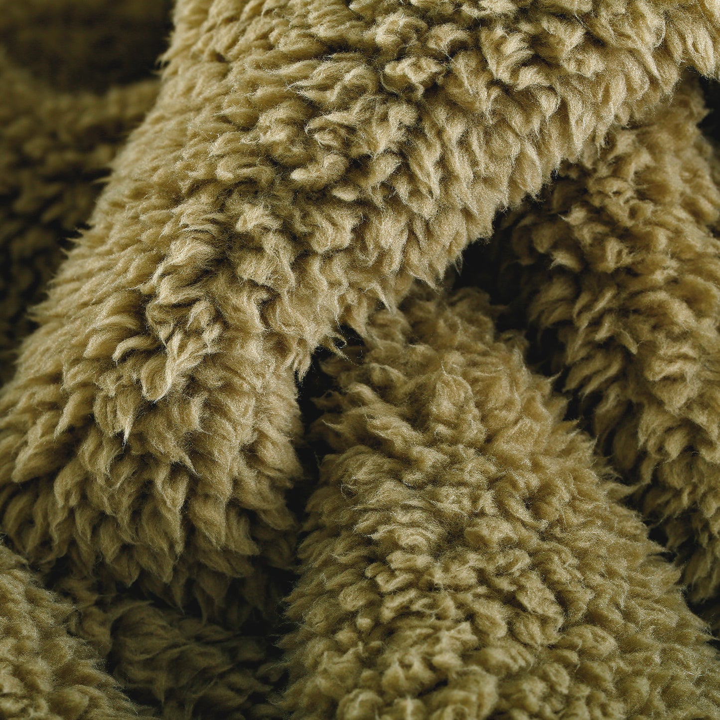 Oversided Sherpa Throw, 60" x 72" Olive